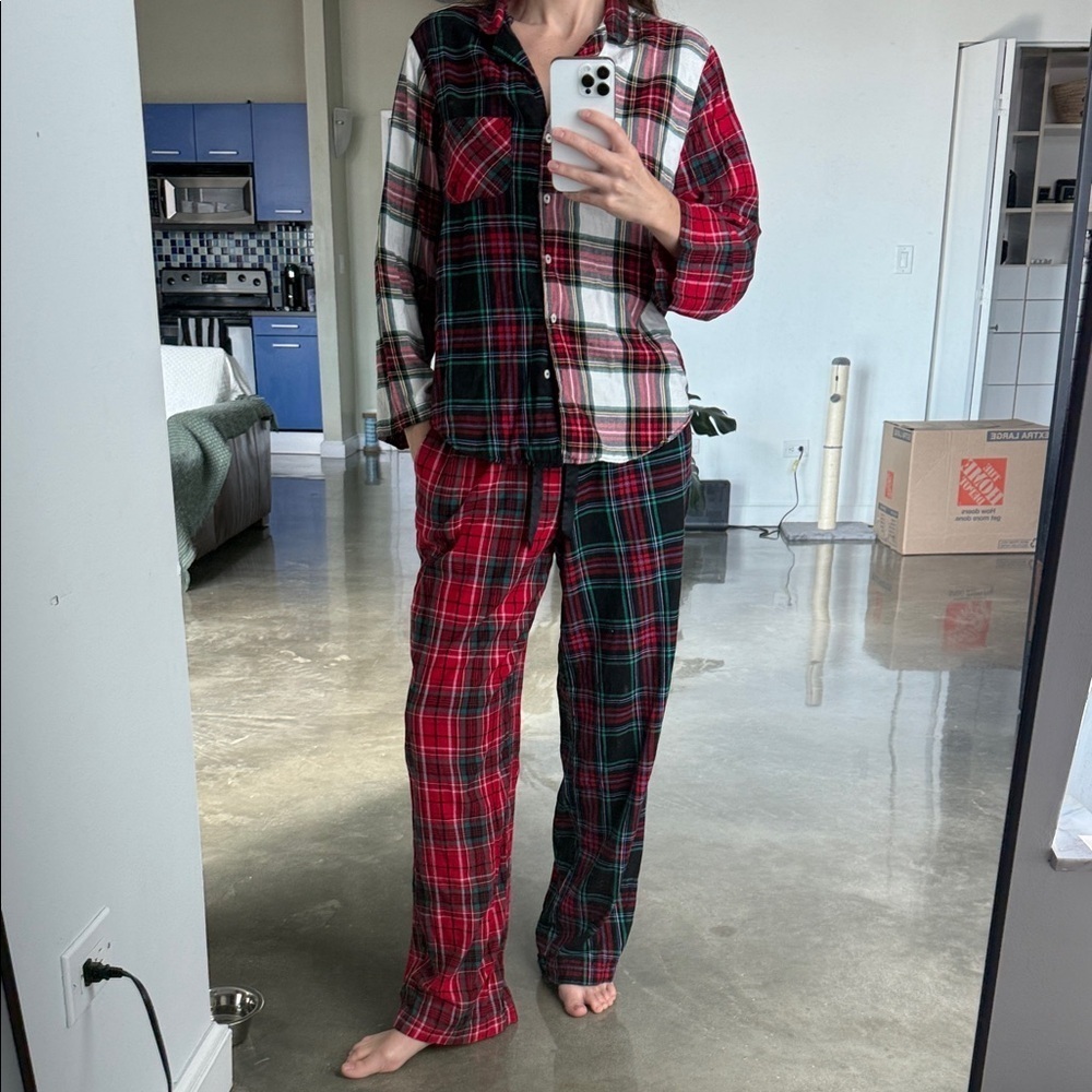 Victoria’s Secret Plaid Flannel Pajama Set